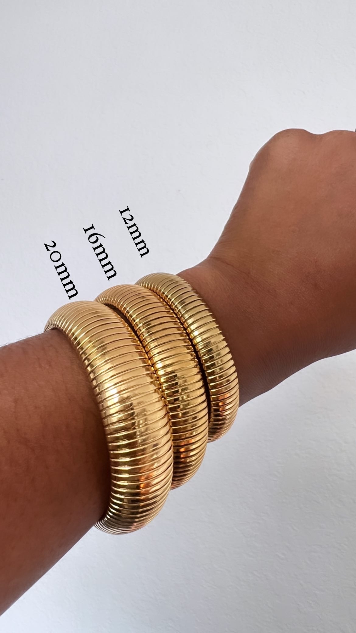 OLA BANGLE SET- GOLD